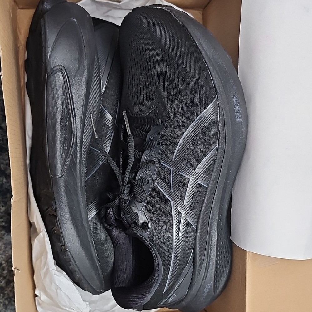 Women's Black Performance Running Shoes